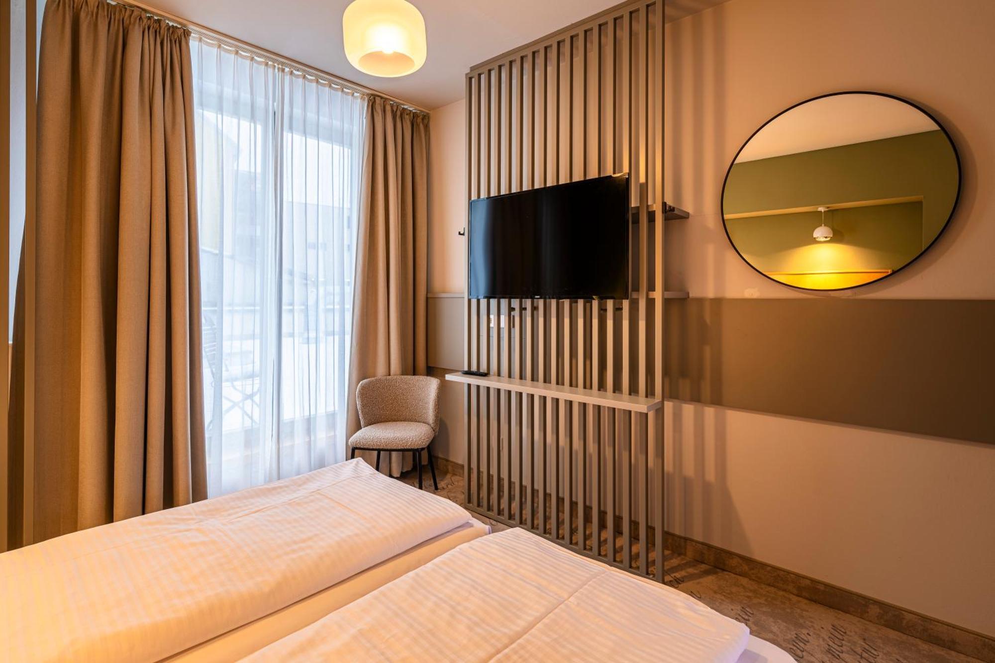 Hotel Erbenhof Ваймар Екстериор снимка